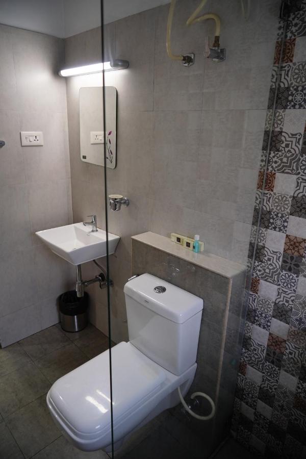 Chandra Inn Kollam Luaran gambar